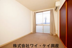 じゅうたん6帖