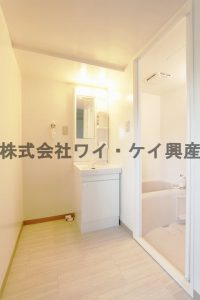 独立洗面台もあるんです★
